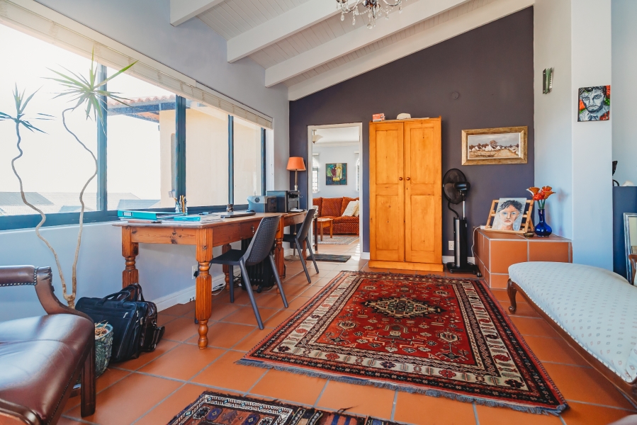 3 Bedroom Property for Sale in Herolds Bay Western Cape